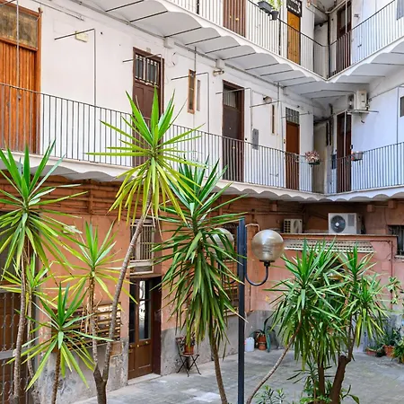 Sanniti Luigi Cozy Apartment